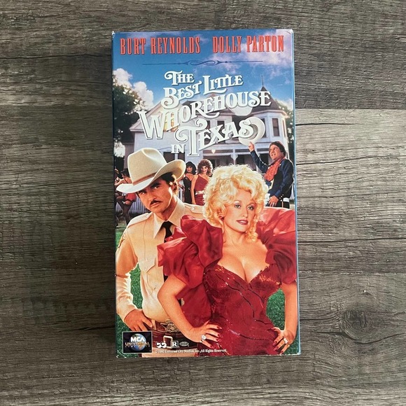 THE BEST LITTLE WHOREHOUSE IN TEXAS - BURT REYNOLDS DOLLY PARTON [ VHS ] - Picture 1 of 5